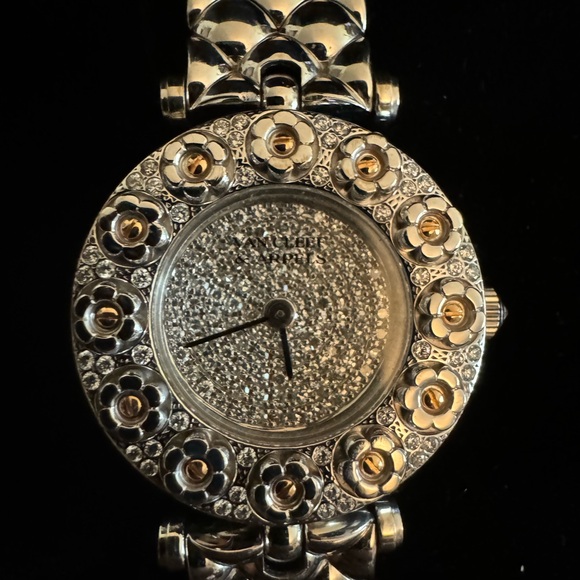 Van Cleef & Arpels La Collection White Diamonds Watch - Picture 9 of 9
